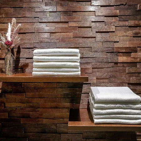 迈费尔德酒店 4* 沃尔多夫