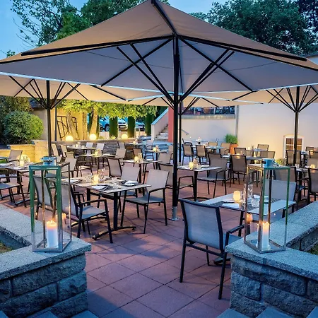 Vorfelder 4* Walldorf (Baden-Wurttemberg)